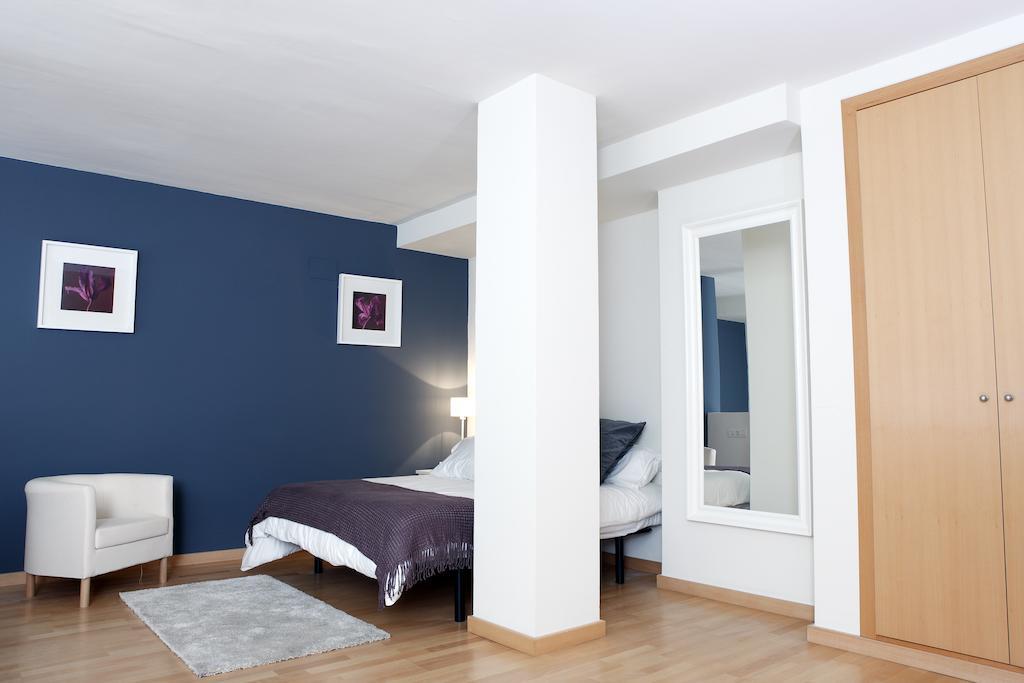 Fira Duplex Daire L'Hospitalet de Llobregat Oda fotoğraf
