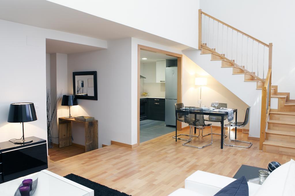 Fira Duplex Daire L'Hospitalet de Llobregat Oda fotoğraf